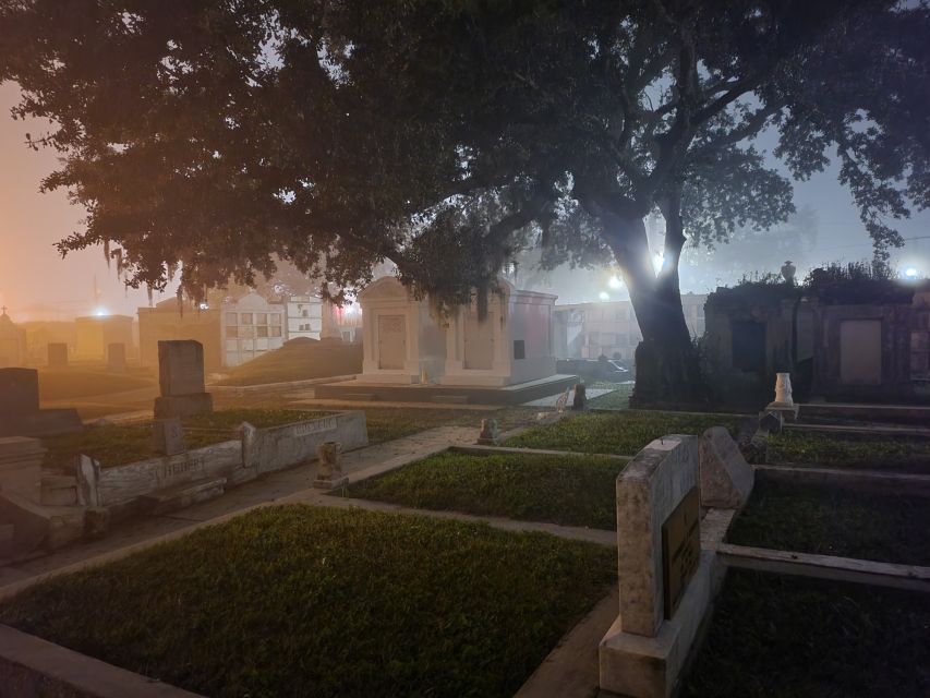 New Orleans: Cemetery Bus Tour At Dark with Exclusive Access - Key points to know before booking