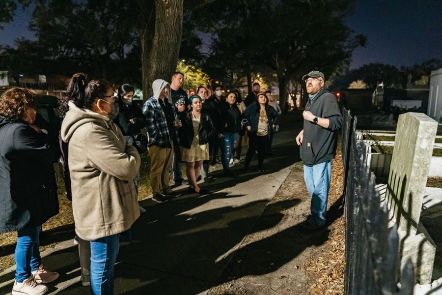 New Orleans: Cemetery Bus Tour At Dark with Exclusive Access - How spooky is it really?
