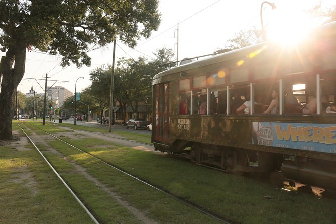 New Orleans City Sightseeing Hop-On Hop-Off Bus Tour - Why this bus is useful in New Orleans