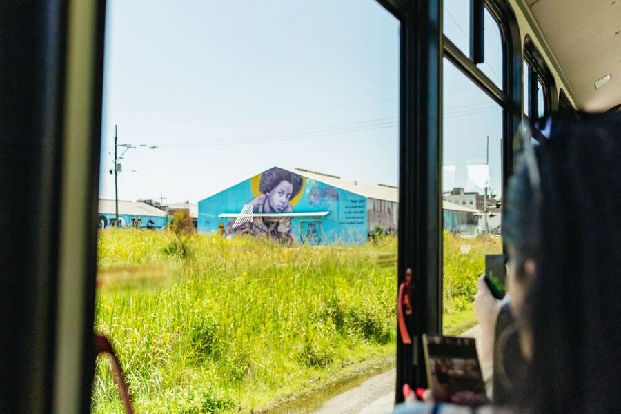 New Orleans: Sightseeing Bus Tour - Starting near Jackson Square and leaving the French Quarter