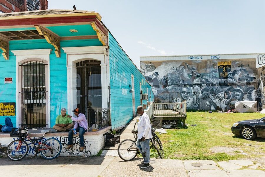 New Orleans: Sightseeing Bus Tour - Uptown, Tulane, Loyola, and St. Charles Avenue