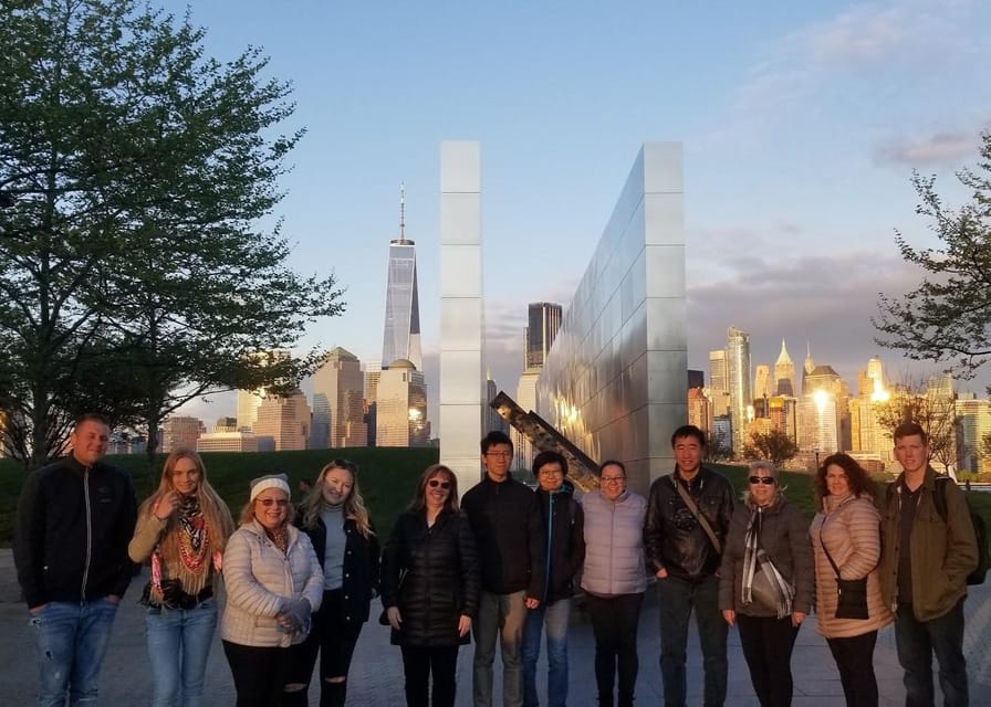 New York City Night Views - A panoramic hop-on-hop-off tour - Why this night tour works