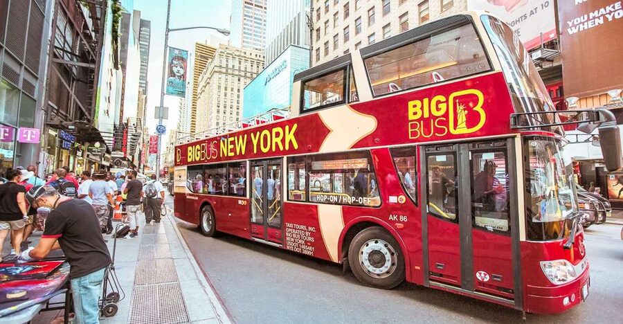 New York: Hop-on Hop-off Sightseeing Tour by Open-top Bus - Why this bus works well on a first New York visit
