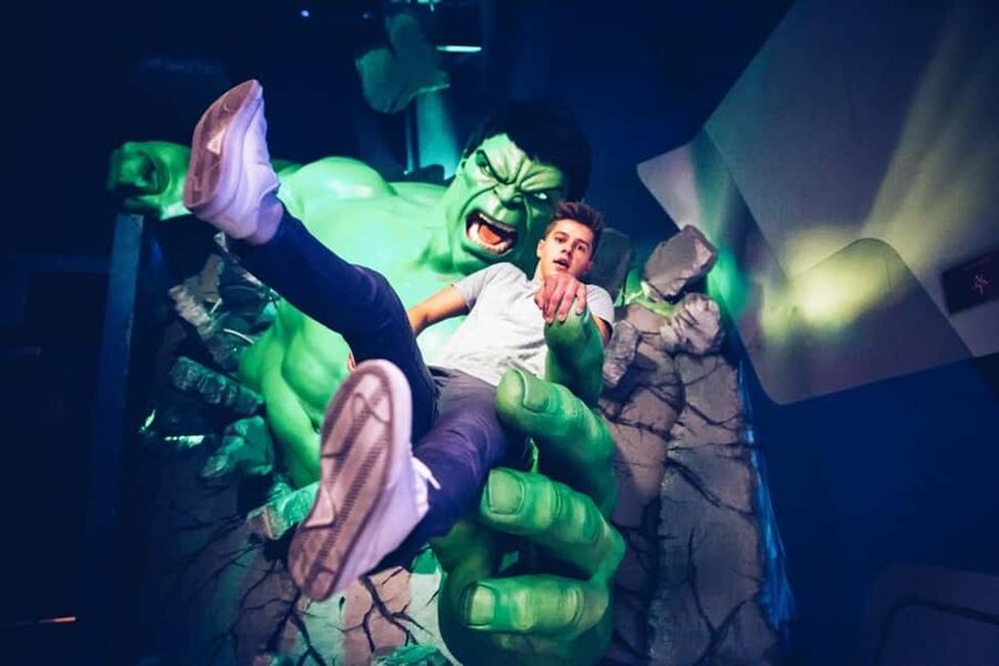 New York: Madame Tussauds and Big Bus Hop-on Hop-off Tour - Meeting the stars at Madame Tussauds
