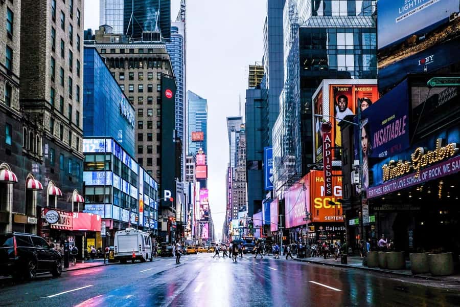 New York: Manhattan Guided Bus Tour - Why this coach tour works for a first look at Manhattan