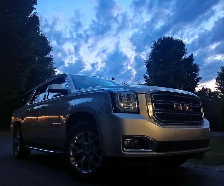 NON BUS Traverse City MOVIE STARS Wine Tour in a Luxury SUV - What the $89 price really covers