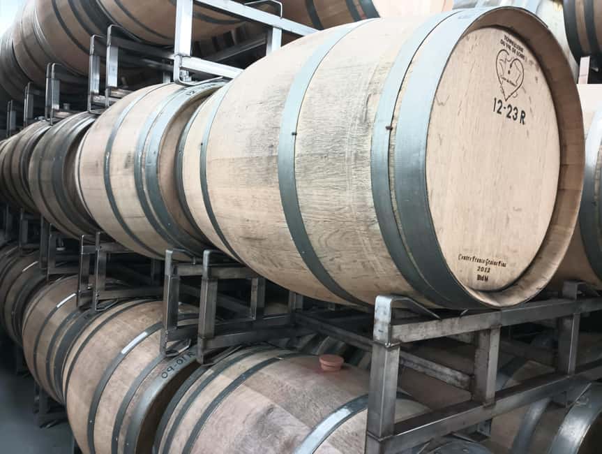 NON BUS White Wine Lover Old Mission Traverse City Wine Tour - The four winery visits, stop by stop
