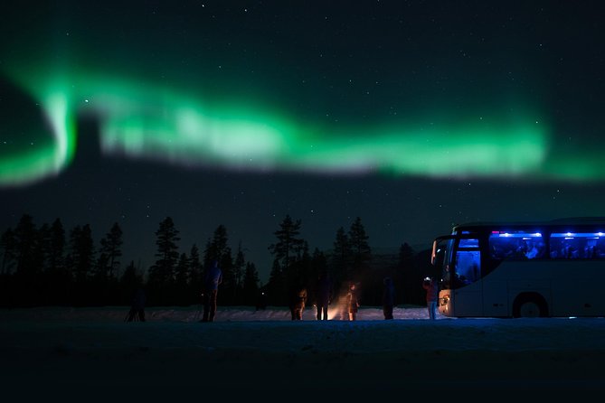 Northern Lights Big Bus Chase with Chasing Lights - The long drive is part of the experience
