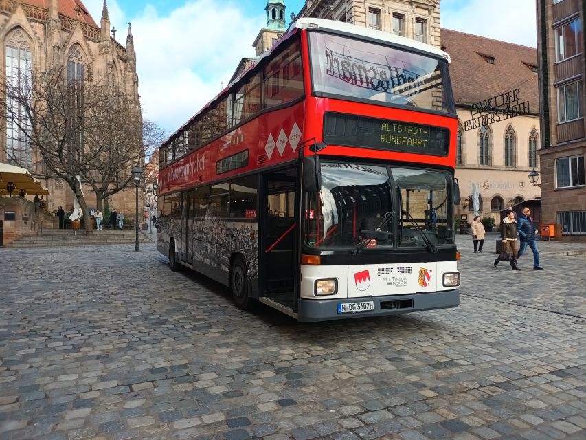 Nuremberg: Old Town Guided Tour By Bus - St. Lorenz Church and the Southern Side
