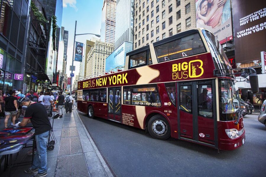 NY: Statue of Liberty, Empire State, and Hop-on Hop-off Tour - Using the uptown route for a broader first look
