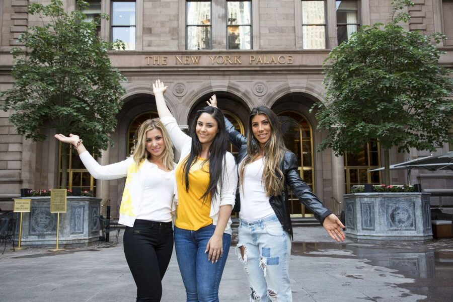NYC: Gossip Girl Sites Bus Tour - The Upper East Side through a television lens