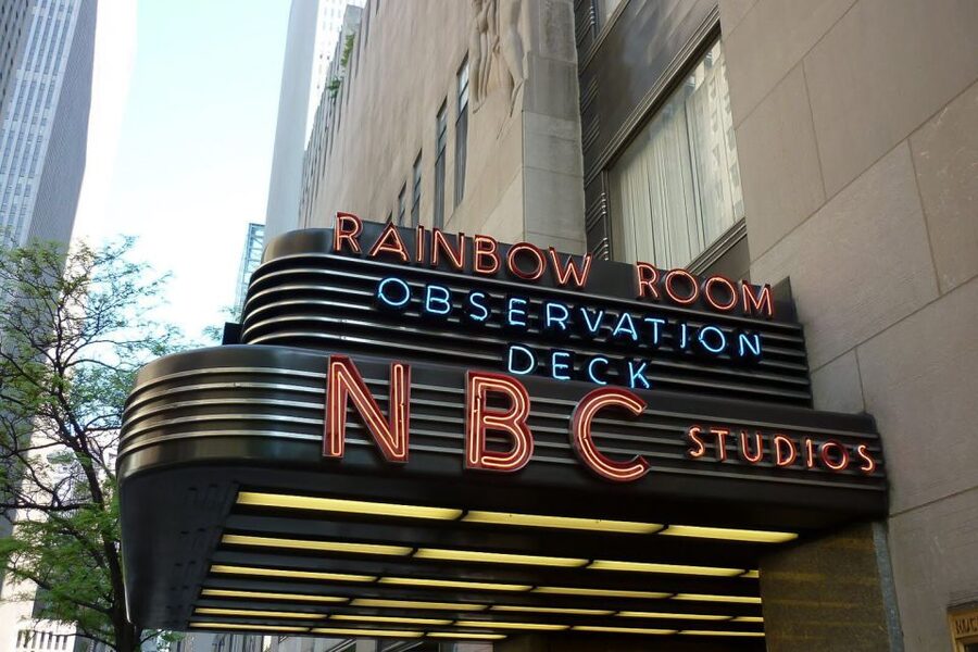 NYC: Guided Bus and Walking Tour with Staten Island Ferry - Through Greenwich Village, SoHo, Chinatown, and Wall Street