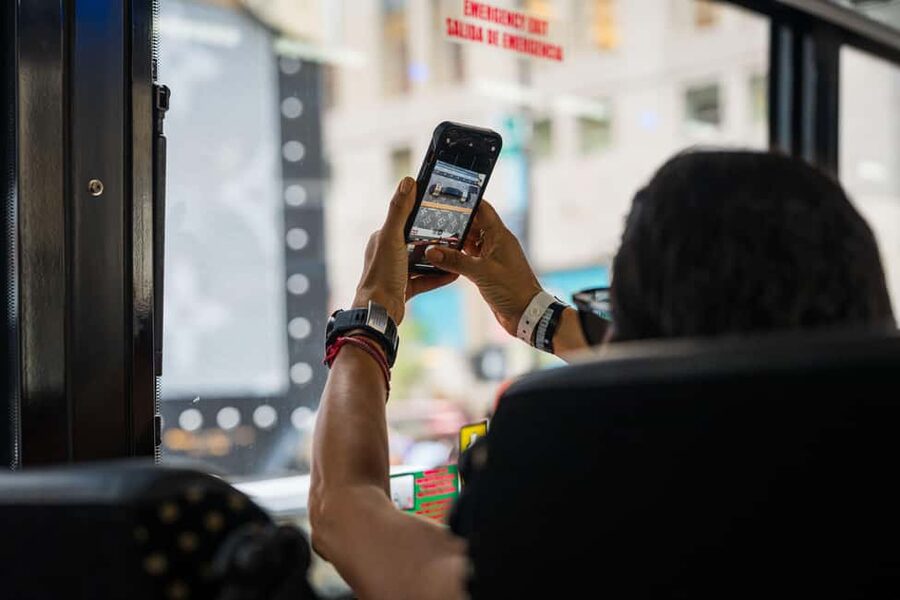 NYC: Half-Day Luxury Bus Tour with One World Access - The quick facts that matter most
