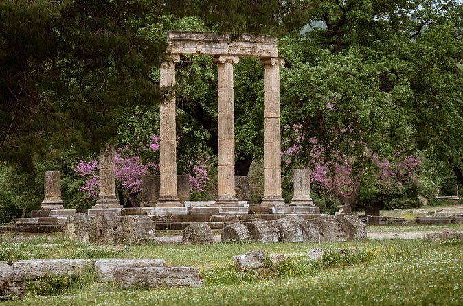 Olympia - Private Half Day Tour with Mini Bus - A private minibus makes the timing easier