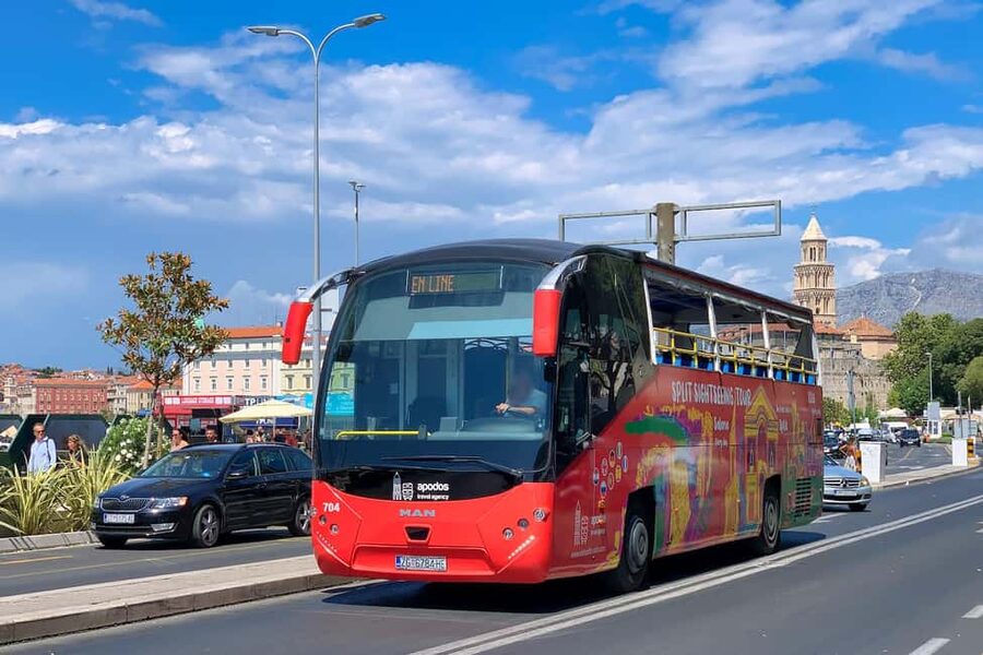Open Panoramic Bus Tour +Guided Walking Tour in 10 languages - Bačvice Beach and the Picigin Tradition