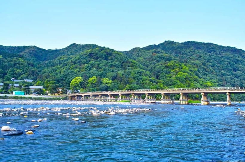Osaka/Kyoto: Katsuoji, Kinkakuji, Arashiyama 1-Day Bus Tour - Starting in Osaka or Kyoto