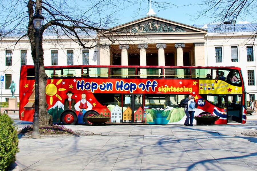 Oslo: 24 or 48-Hour Hop-On Hop-Off Sightseeing Bus GrayLine - What the Oslo sightseeing bus is really good at