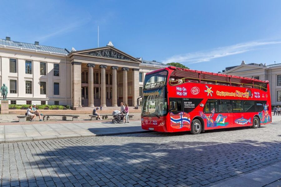Oslo: City Sightseeing Hop-On Hop-Off Bus Tour - Audio commentary and day-to-day service