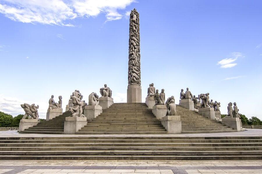 Oslo: Grand City Sightseeing Tour by Bus with Fjord Cruise - Vigeland Sculpture Park: art on a grand scale
