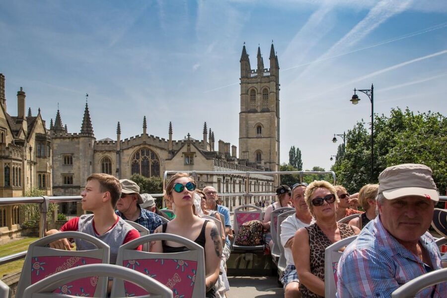 Oxford: City Sightseeing Hop-On Hop-Off Bus Tour - Starting at the railway station and Oxford Castle