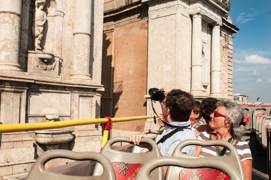 Palermo: Hop-on Hop-off Bus Tour 24-hour Ticket - Route two: villas, gardens, and Zisa Castle