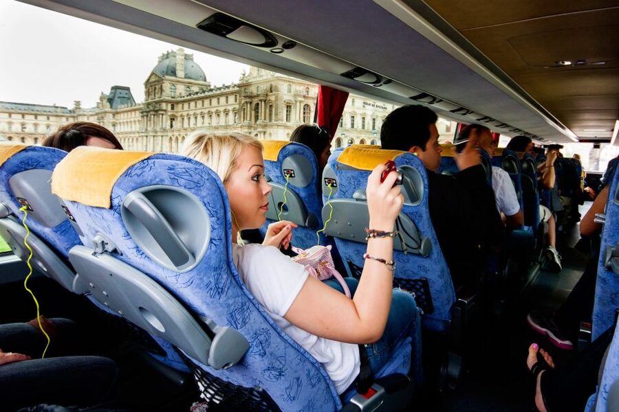 Paris: Audio-Guided Bus Tour & Seine River Cruise - What the interactive commentary adds