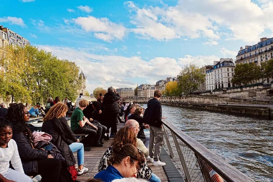Paris: Big Bus Hop-on Hop-off Tour and Seine River Cruise - Stop 2: Louvre and Pont des Arts
