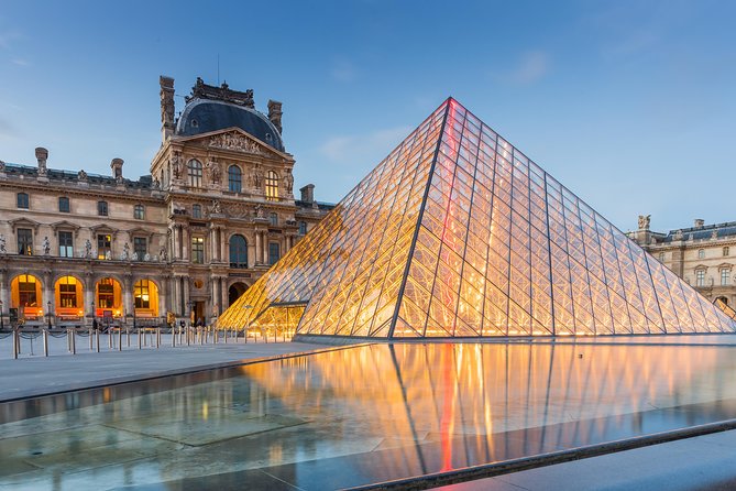 Paris by Rail - Sightseeing Bus and Eiffel Tower Champagne Lunch - St Pancras before sunrise