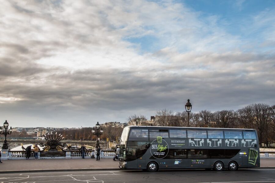 Paris: Champs Elysées Bus Toqué w/Lunch & Glass of Champagne - What comes to the table