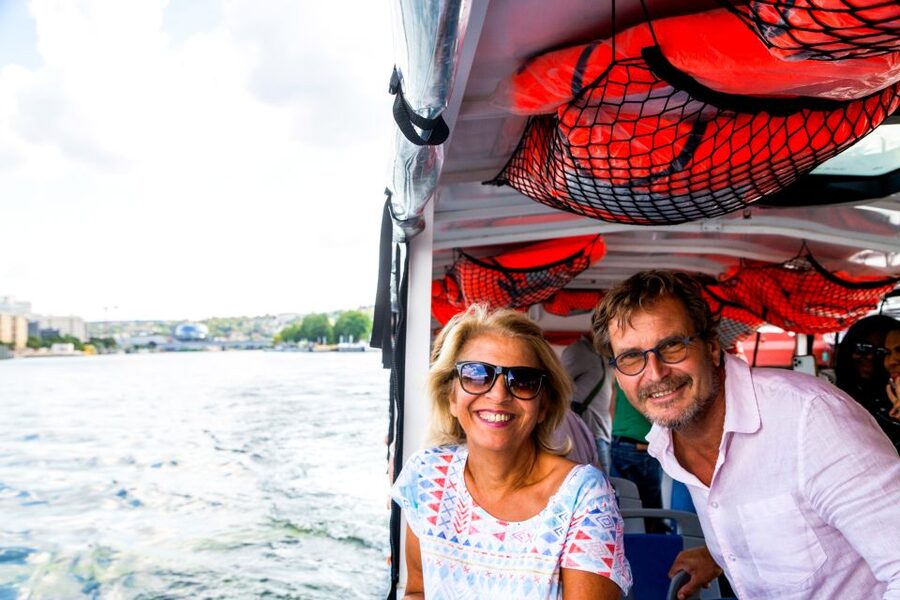 Paris: City and River Seine Tour on an Amphibious Bus - The guide can make or break the ride