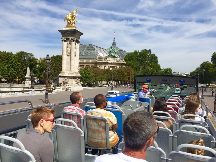 Paris: Discovery Hop-On Hop-Off and Paris by Night Tour - Trocadéro and the Eiffel Tower