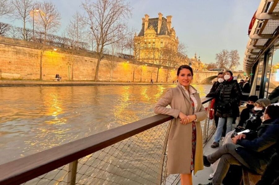 Paris: Eiffel Tower, Hop-On Hop-Off Bus, Seine River Cruise - The stops that deserve your time