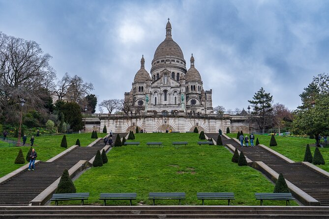 Paris Explorer Rail Tour from London with Paris Sightseeing Bus - St Pancras at 5:30 am: start early and stay alert