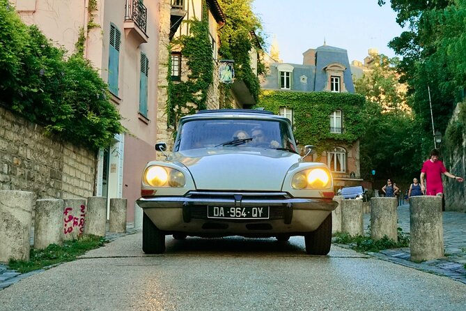Paris Private Guided Tour in a Vintage Open Top French Car - A private tour that feels personal