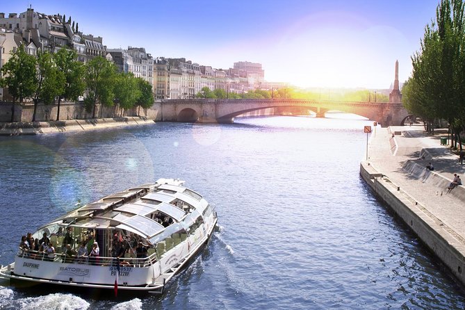 Paris Seine River Hop-On Hop-Off Sightseeing Cruise by Batobus - Timing, boarding, and practical limits