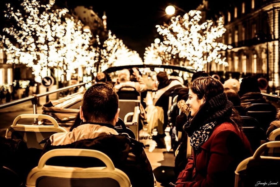 Paris: Tootbus Open-Top Christmas Bus Tour - Quick take: what makes this Christmas ride special