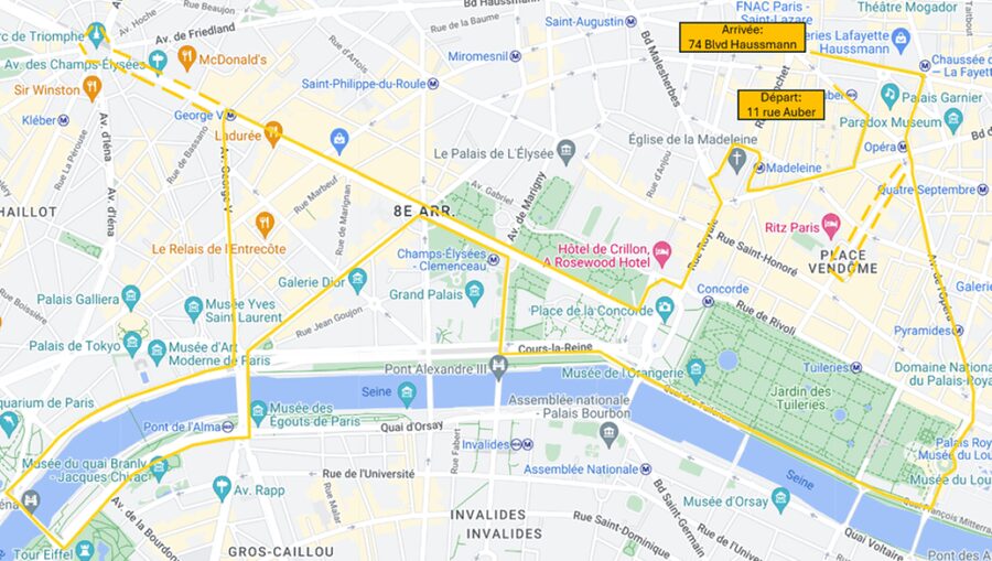 Paris: Tootbus Open-Top Christmas Bus Tour - Concorde and the long view along the Champs-Élysées