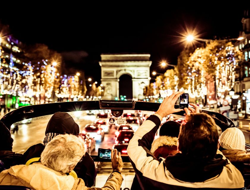 Paris: Tootbus Open-Top Christmas Bus Tour - Opera, Place Vendôme, and the department stores
