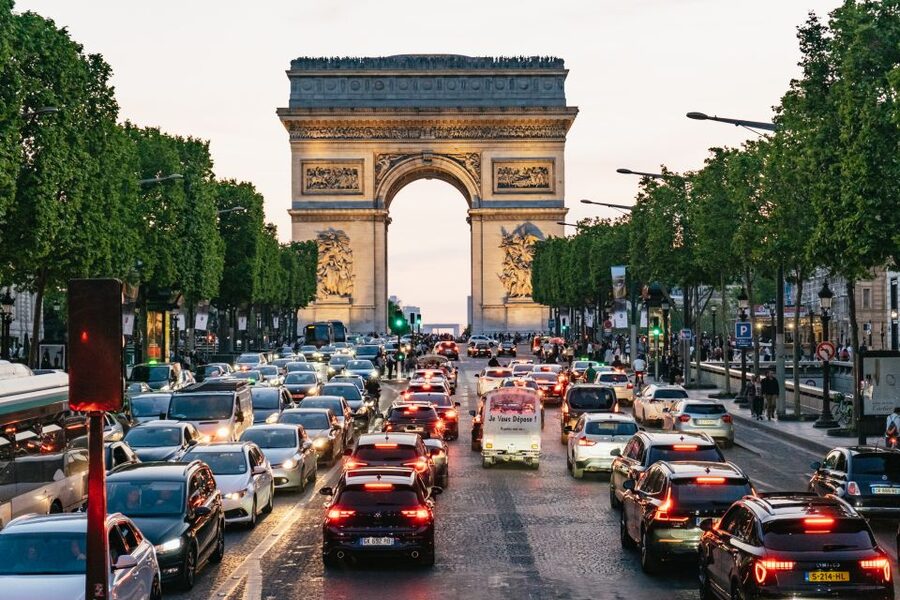 Paris: Tootbus Panoramic by Night Bus Tour with Audioguide - Place de la Concorde and the grand western axis