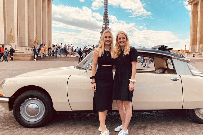 Paris TV Show Tour in a Open Top Vintage French Car Citroen DS - The presidential district and the Seine