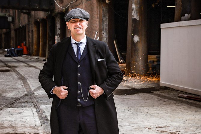 Peaky Blinders Coach Tour of Outer Liverpool & The Wirral - Stanley Park and the outer Liverpool route