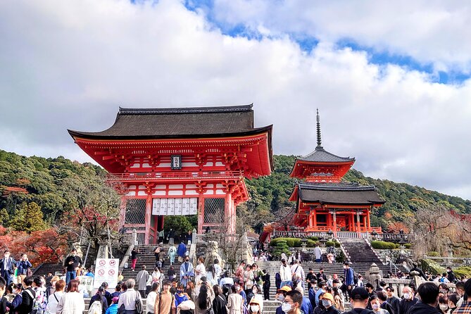 PERFECT KYOTO 1-Day Bus Tour - Kiyomizu-dera starts the day with a view