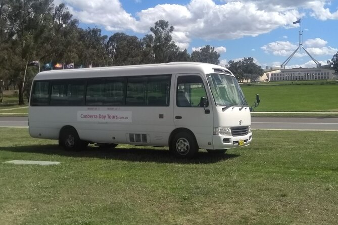 Personalised Sightseeing in Canberra, with John - Key points at a glance