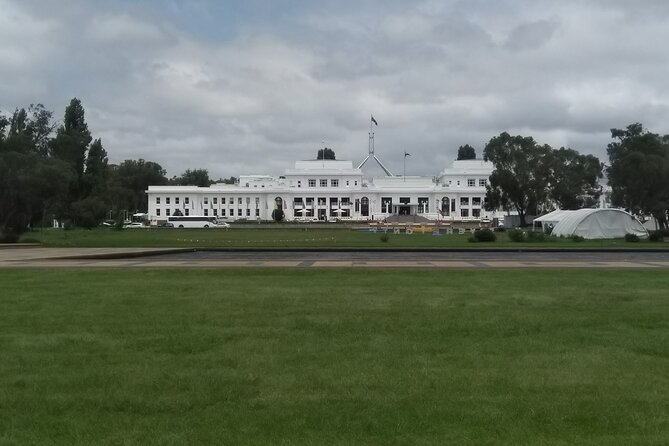 Personalised Sightseeing in Canberra, with John - Australian War Memorial and Anzac Parade