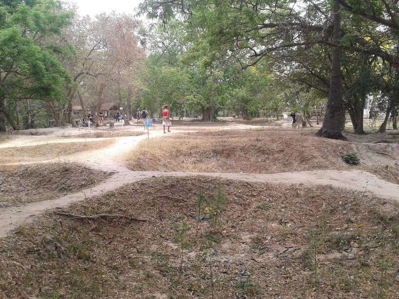 Phnom Penh: Killing Fields and Prison S21 Bus Tour - Cost and real value at $15