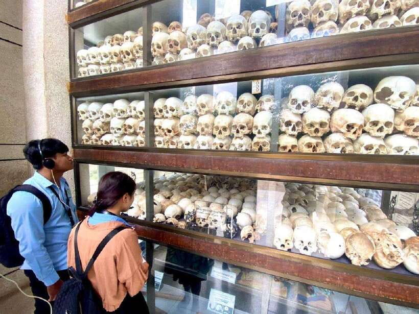 Phnom Penh: Killing Fields and Prison S21 Bus Tour - Hotel pickup and the air-conditioned bus