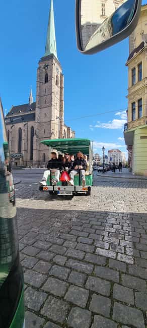 Pilsen: Panoramic Sightseeing - Bus Tour with audio guide - Starting at Pilsner Urquell Brewery