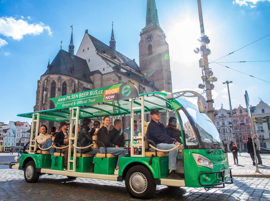 Pilsen: Panoramic Sightseeing - Bus Tour with audio guide - How the Electric Panoramic Bus Feels