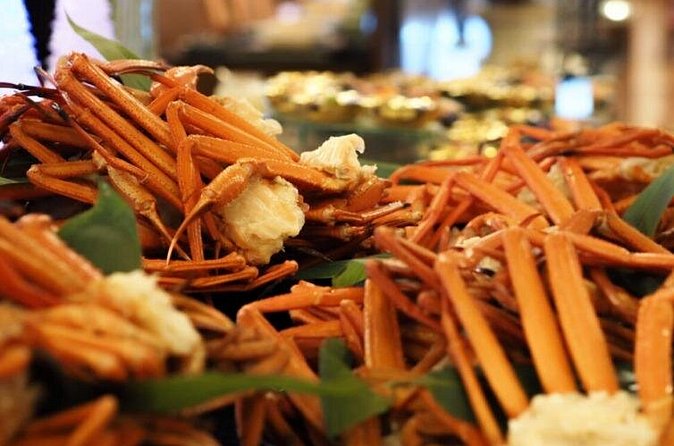 Play with Snow Crab Buffet Lunch and Strawberry Picking Bus Tour - Who will enjoy this tour most?