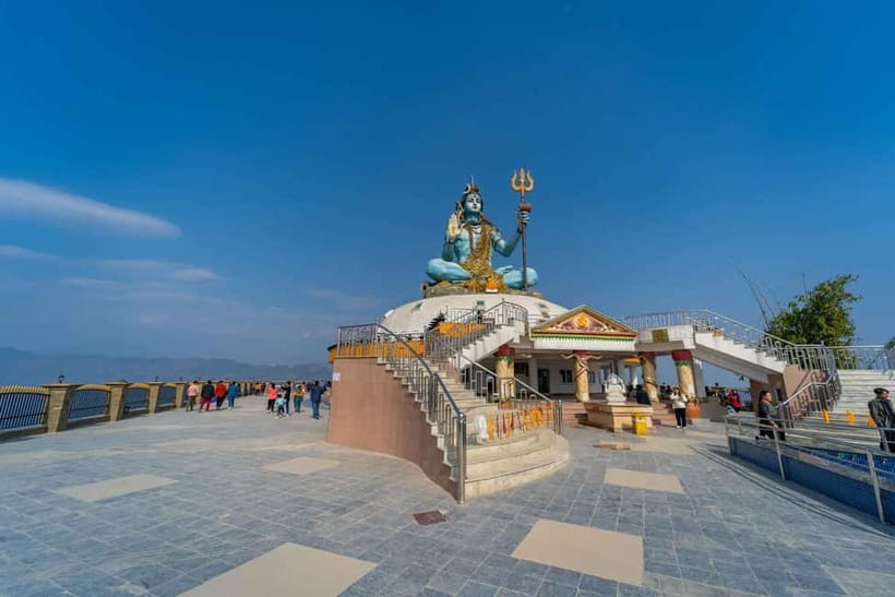 Pokhara: City Sightseeing Group Budget Bus Tour - Gupteshwor Mahadev Cave and Davis Falls belong together